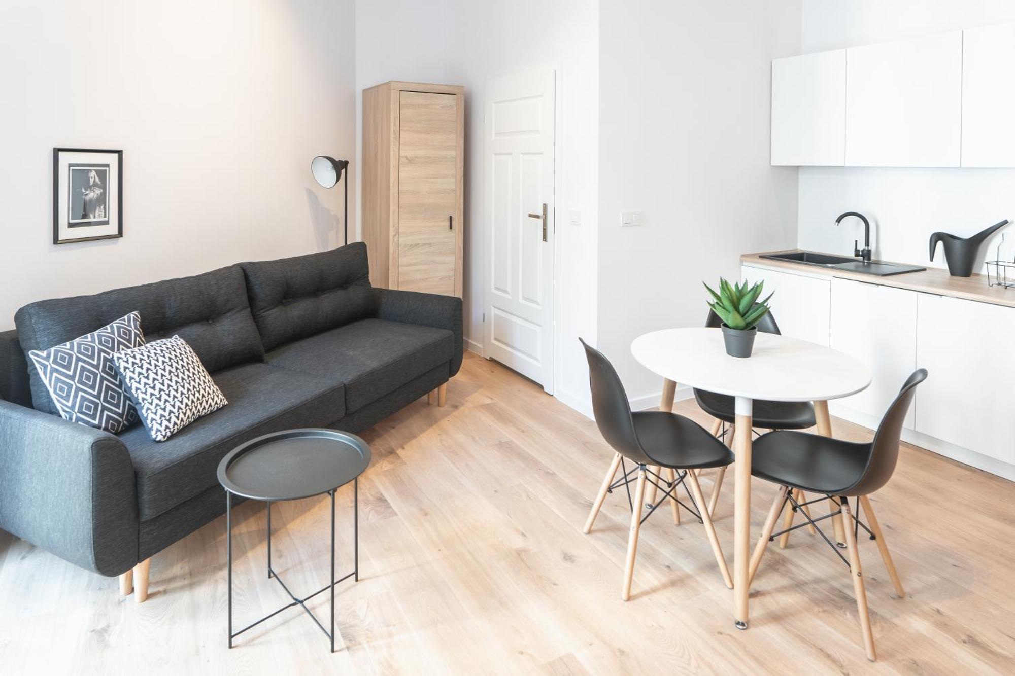 Apartamenty Pamiatkowa 11, 2 Rooms, Self Check In 24H Poznaň Exteriér fotografie